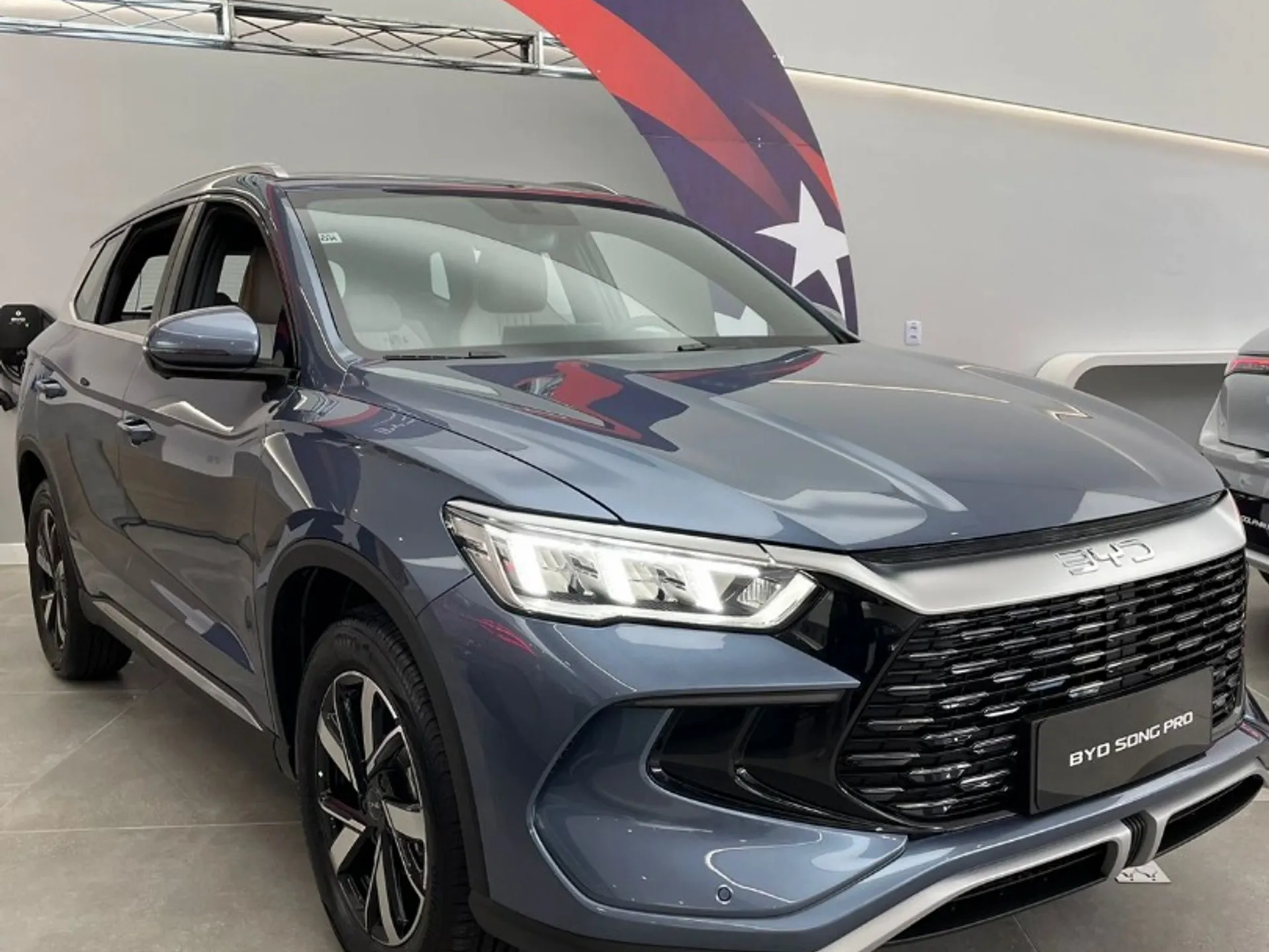 BYD Song Pro GL 2025: ficha técnica, preço e itens